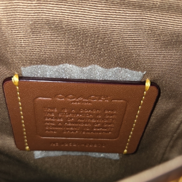 Coach Brown and Tan Shearling Crossbody Bag - Picture 6 of 16